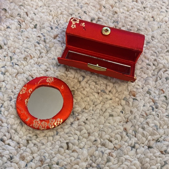 Cherry Blossom Purse and Accessories - Picture 5 of 6